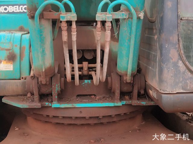 神钢 SK250LC 挖掘机