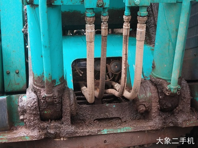 神钢 SK260LC-8 挖掘机