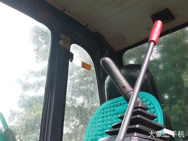 神钢 SK260LC-8 挖掘机