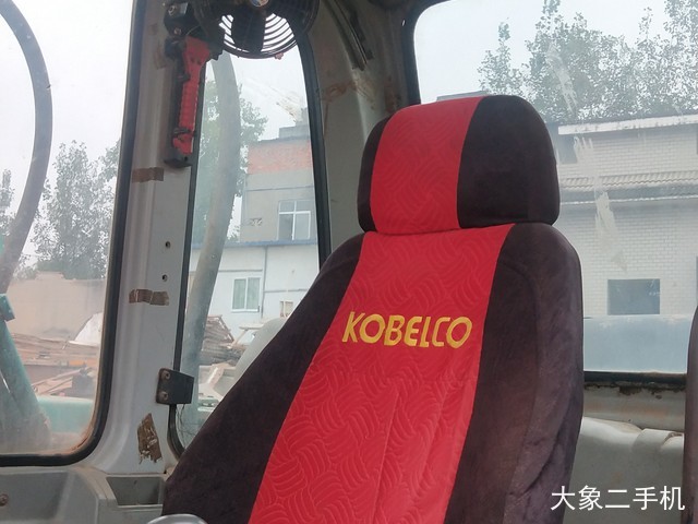 神钢 SK250LC 挖掘机