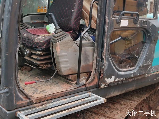 神钢 SK350LC-6E 挖掘机