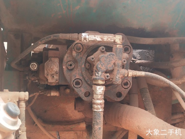 神钢 SK260LC-8 挖掘机