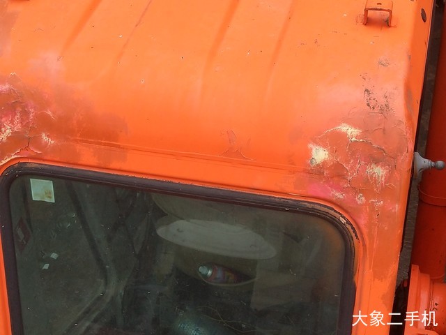 斗山 DH220LC-V 挖掘机