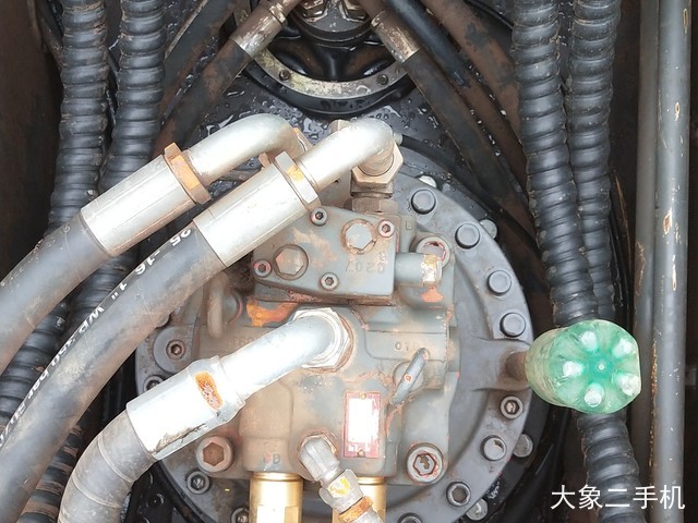 沃尔沃 EC290BLC 挖掘机