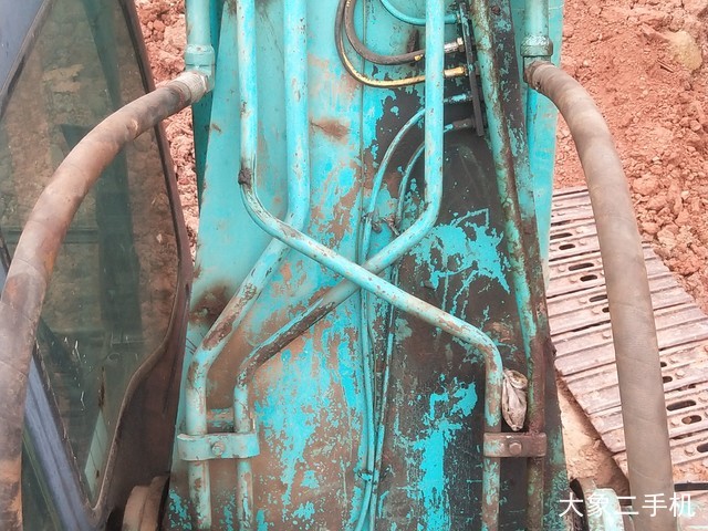 神钢 SK250-6E 挖掘机