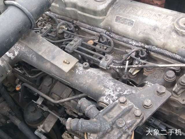 神钢 SK230-6E 挖掘机