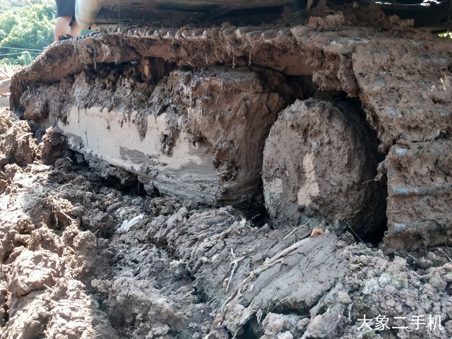 神钢 SK260LC-8 挖掘机