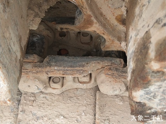 神钢 SK230-6E 挖掘机