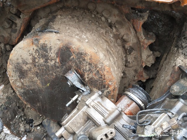 神钢 SK200-3 挖掘机