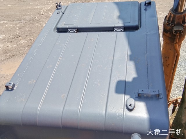 现代 R265LC-7 挖掘机