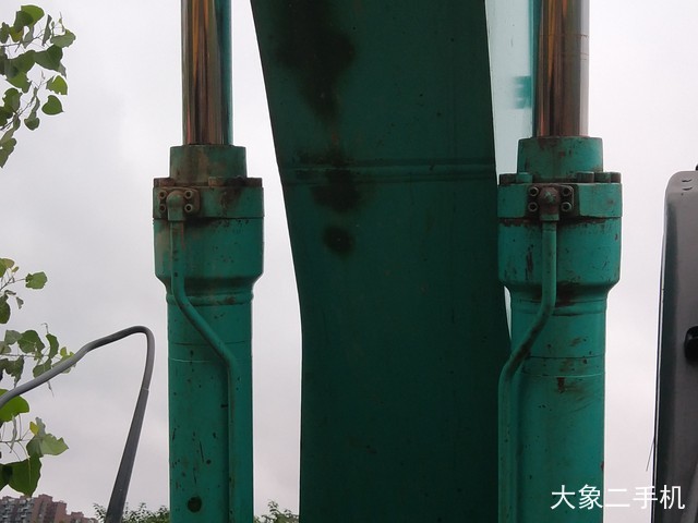 神钢 SK260LC-8 挖掘机