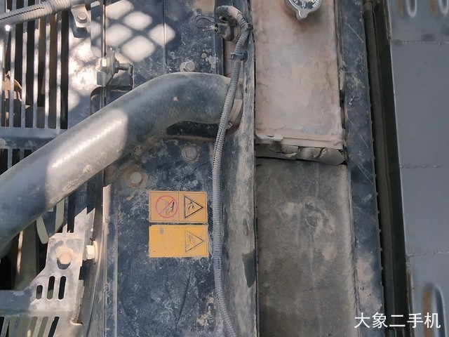 神钢 SK350LC-8 挖掘机