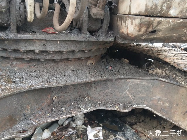 神钢 SK200-3 挖掘机