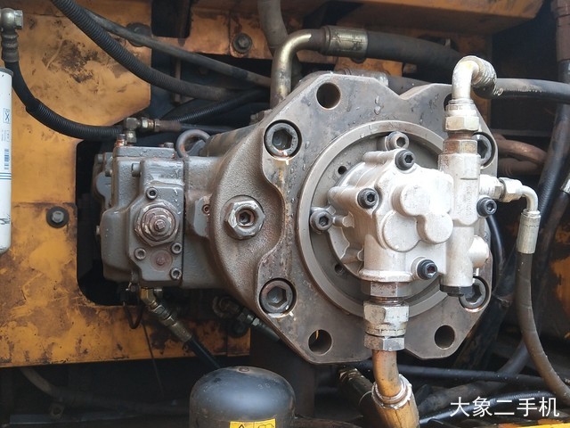 沃尔沃 EC290BLC 挖掘机