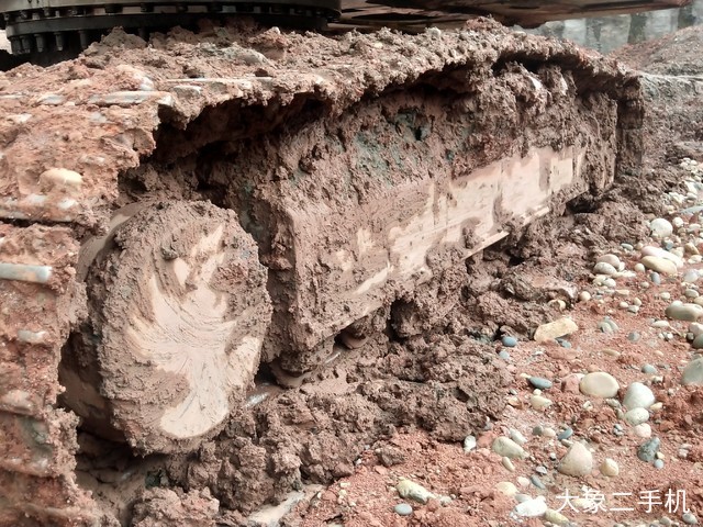 徐工 XE230 挖掘机