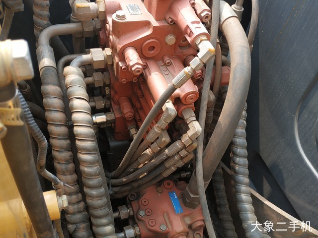 柳工 CLG908D 挖掘机