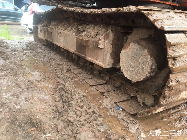 斗山 DX120 挖掘机