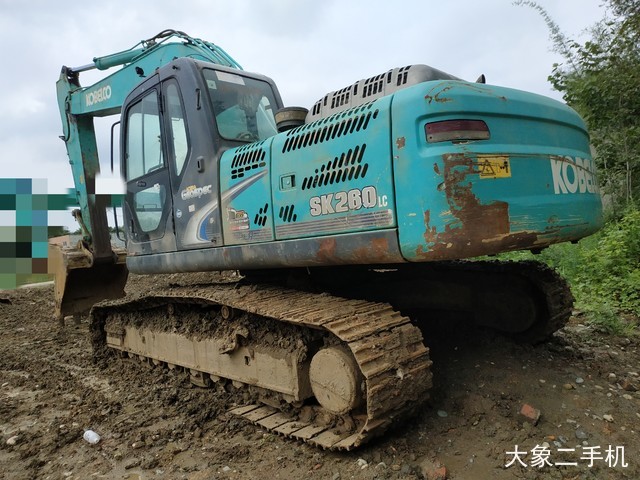 神钢 SK260LC-8 挖掘机