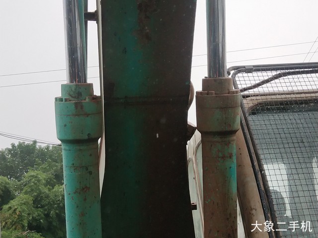 神钢 SK250-6E 挖掘机