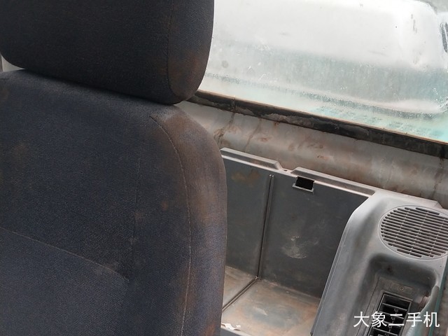 神钢 SK250-6E 挖掘机