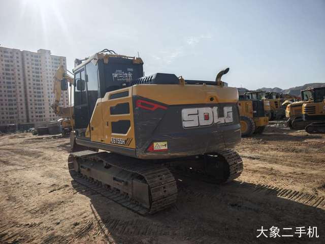 山东临工 E6150F 挖掘机