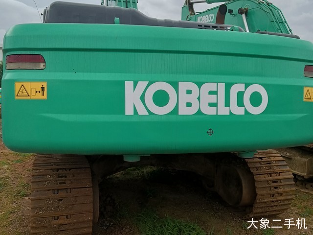 神钢 SK350LC-8 挖掘机