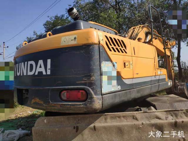 现代 R150W-9 挖掘机