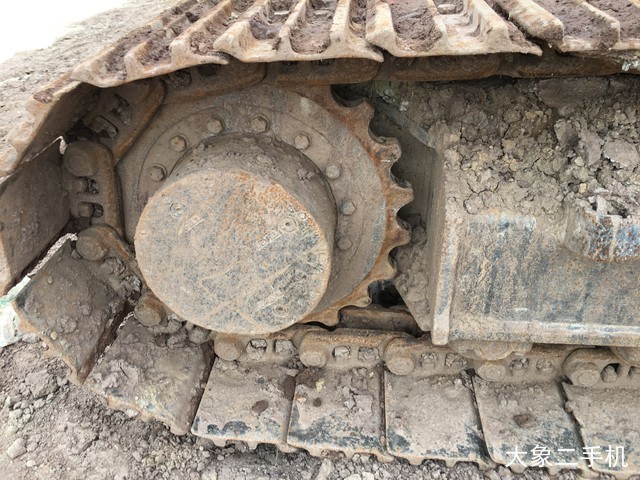 徐工 XE135B 挖掘机