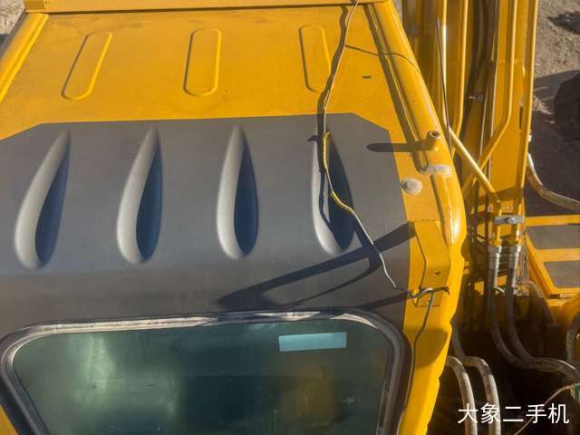 山东临工 E6135F 挖掘机