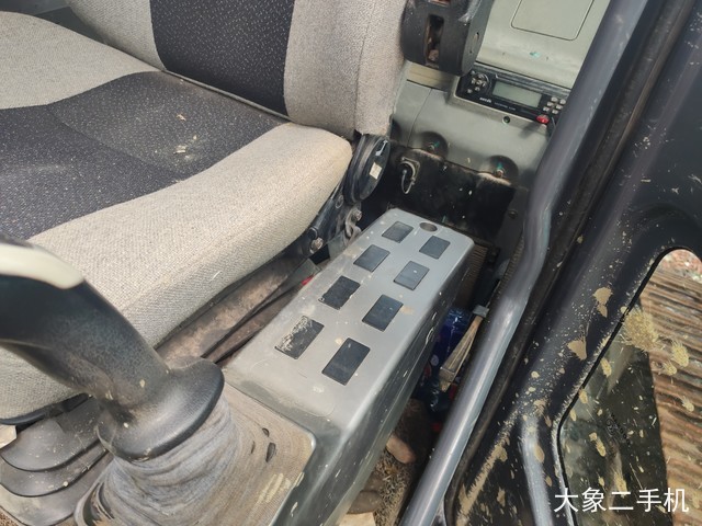 斗山 DX215-9C 挖掘机