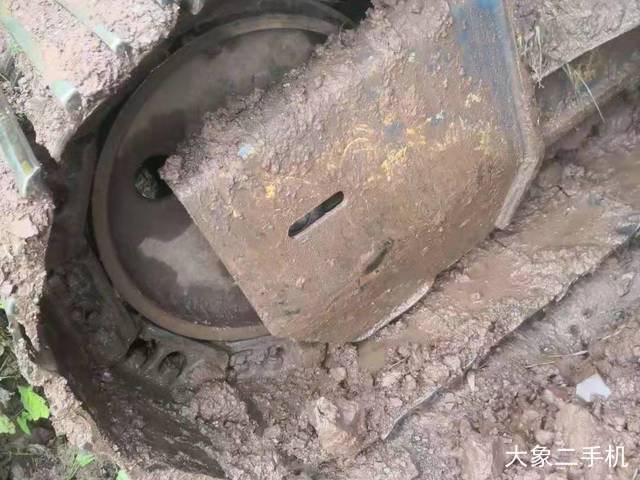 徐工 XE135D 挖掘机