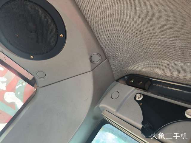 徐工 XE60D 挖掘机