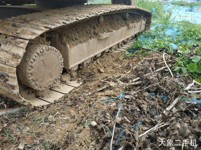 小松 PC240LC-8M0 挖掘机