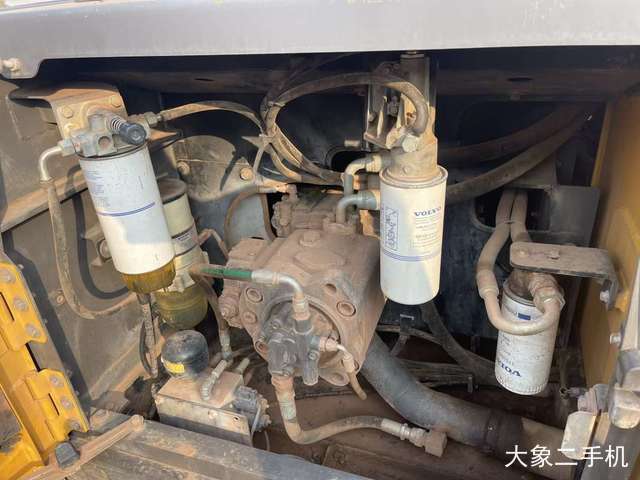 沃尔沃 EC200D 挖掘机