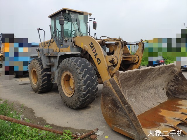 山东临工 LG952 装载机