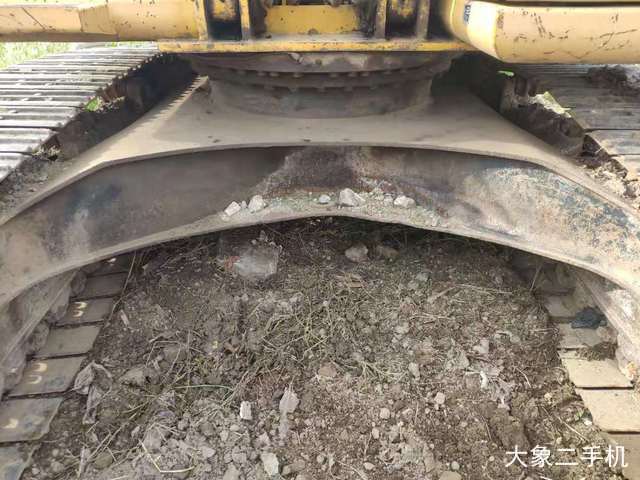 小松 PC220-6 挖掘机