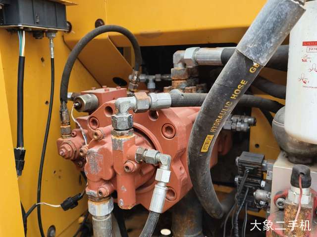 徐工 XE150 挖掘机