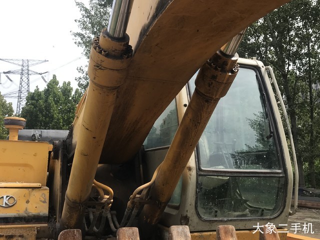 加藤 HD1023III 挖掘机