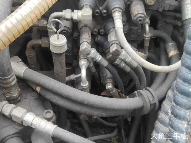 神钢 SK140LC-8 挖掘机