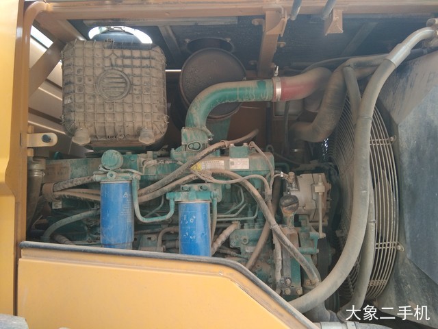 山东临工 L955F 装载机