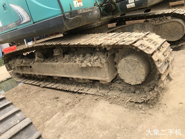 神钢 SK140LC-8 挖掘机