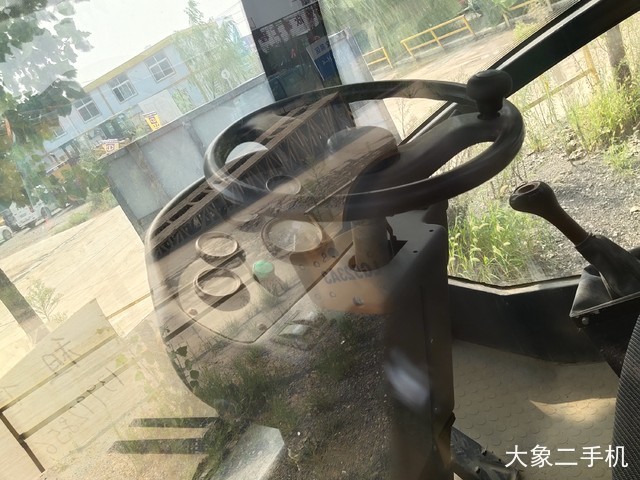 龙工 LG526B6 压路机