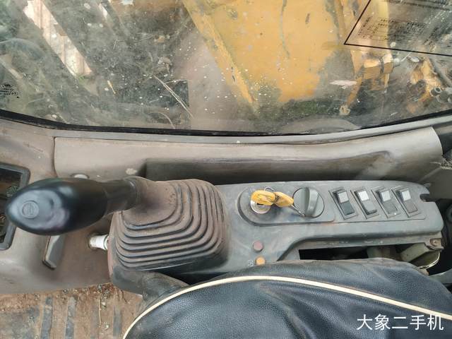 三一重工 SY135C 挖掘机