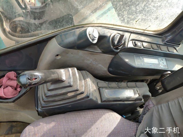 神钢 SK350LC-8 挖掘机