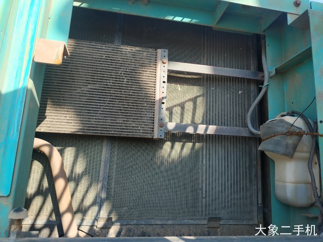 神钢 SK350LC-8 挖掘机