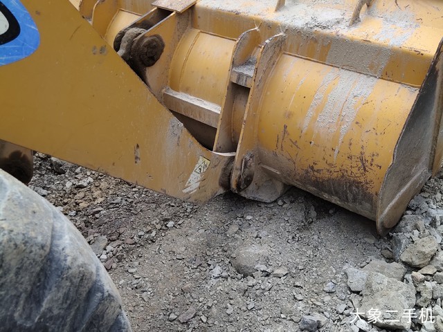 宇通重工 ZL30E-1 装载机