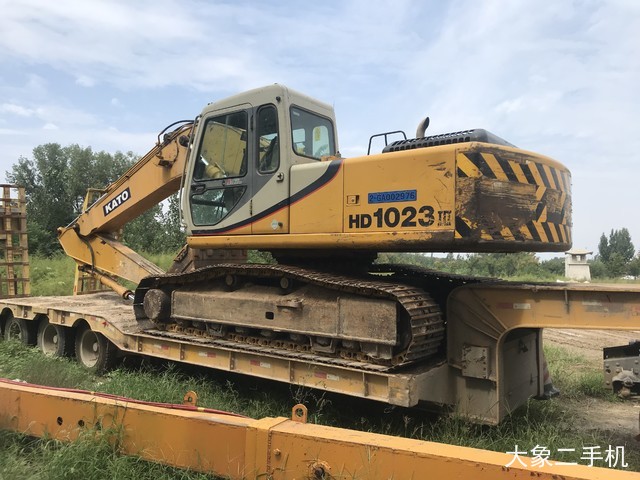 加藤 HD1023III 挖掘机