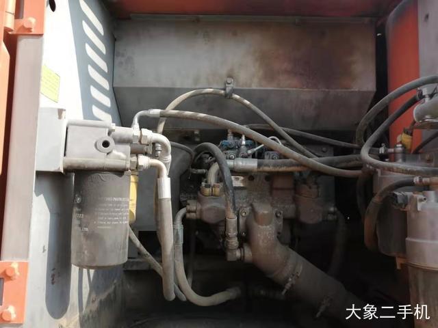 日立 ZX270 挖掘机