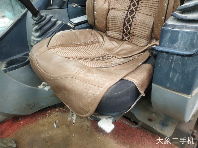 神钢 SK250-8 挖掘机