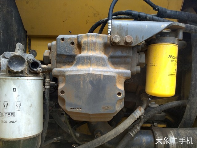 小松 PC220-8M0 挖掘机